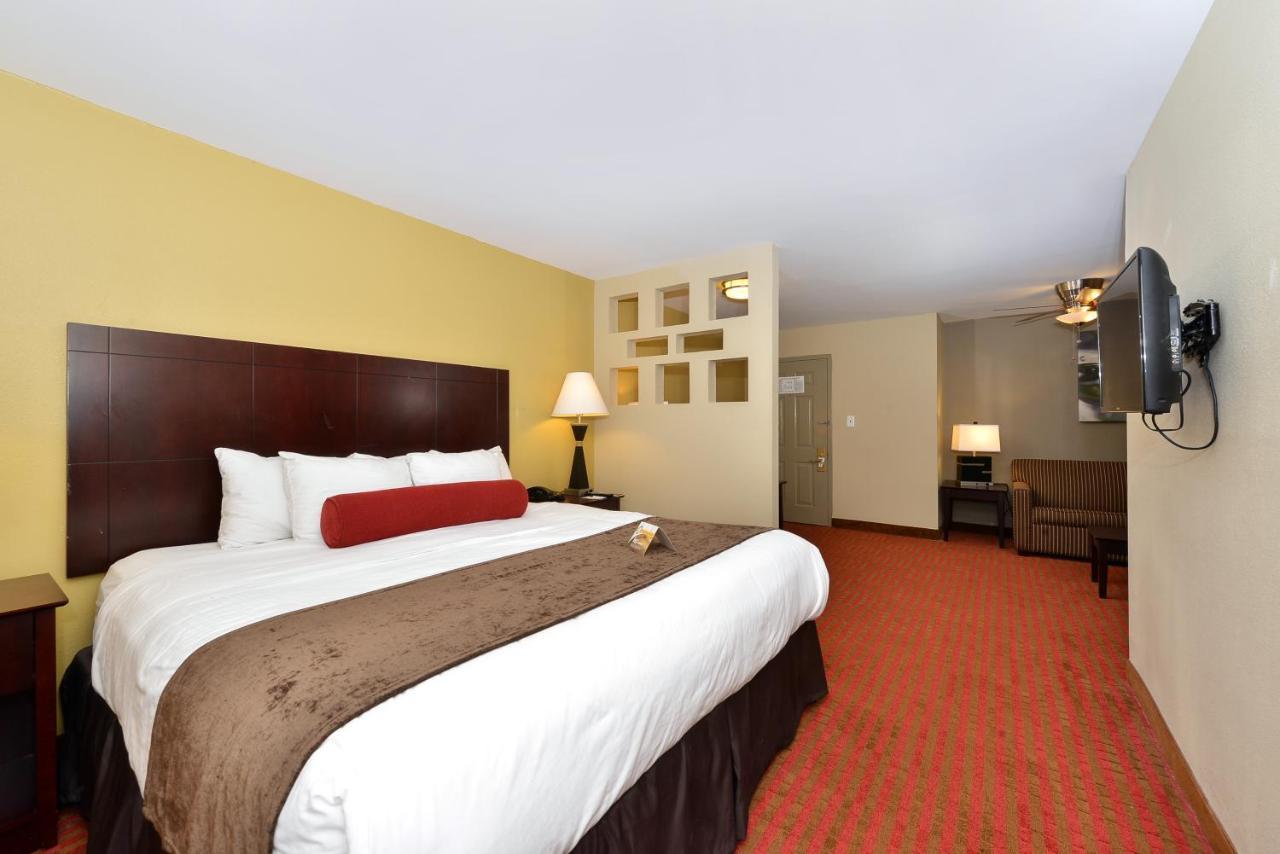 Quality Suites Nashville Airport Екстер'єр фото