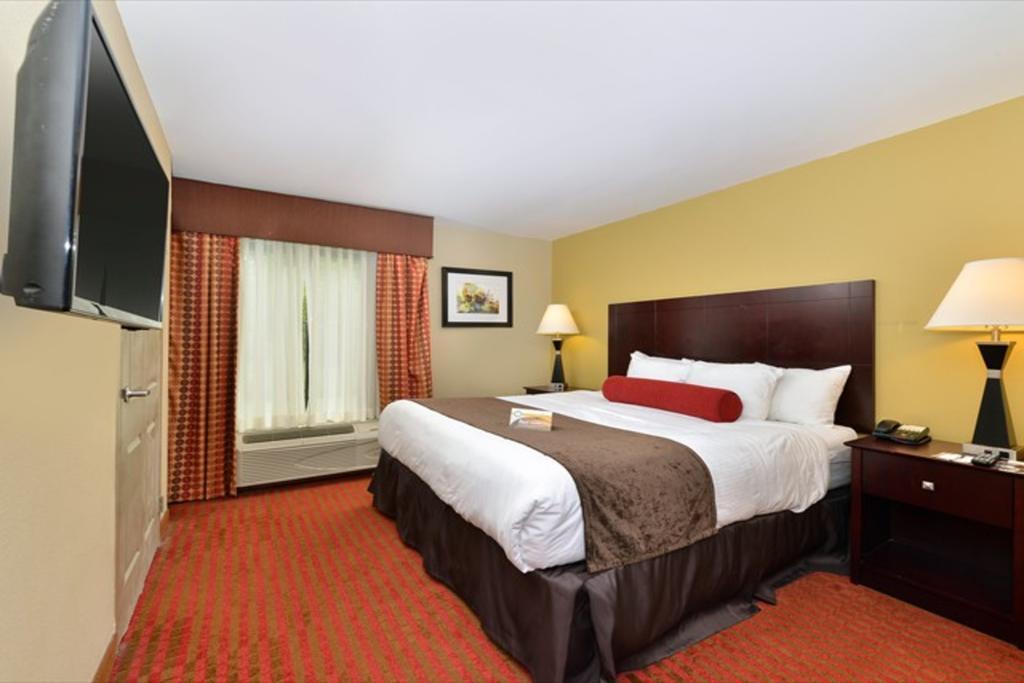 Quality Suites Nashville Airport Екстер'єр фото