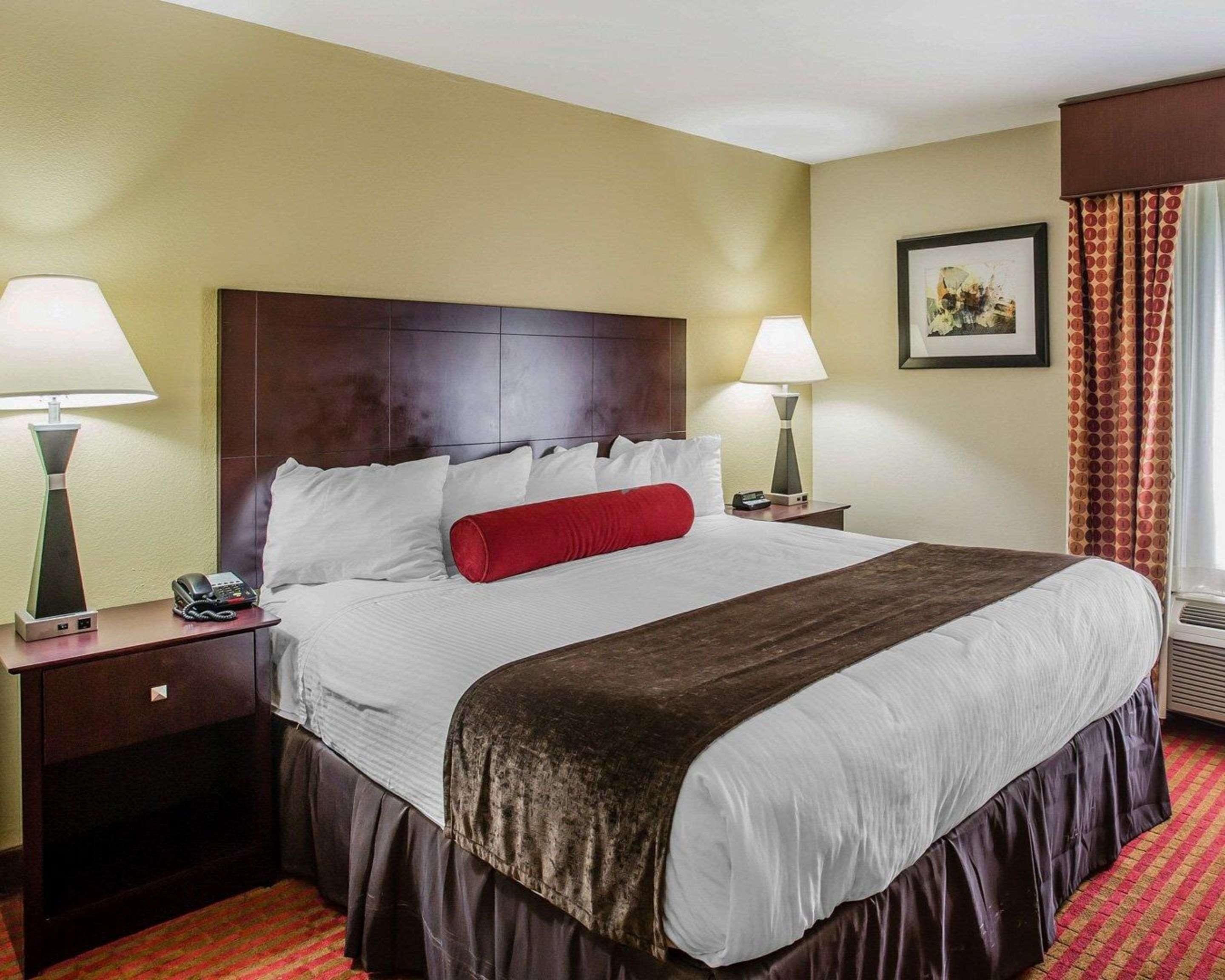 Quality Suites Nashville Airport Екстер'єр фото