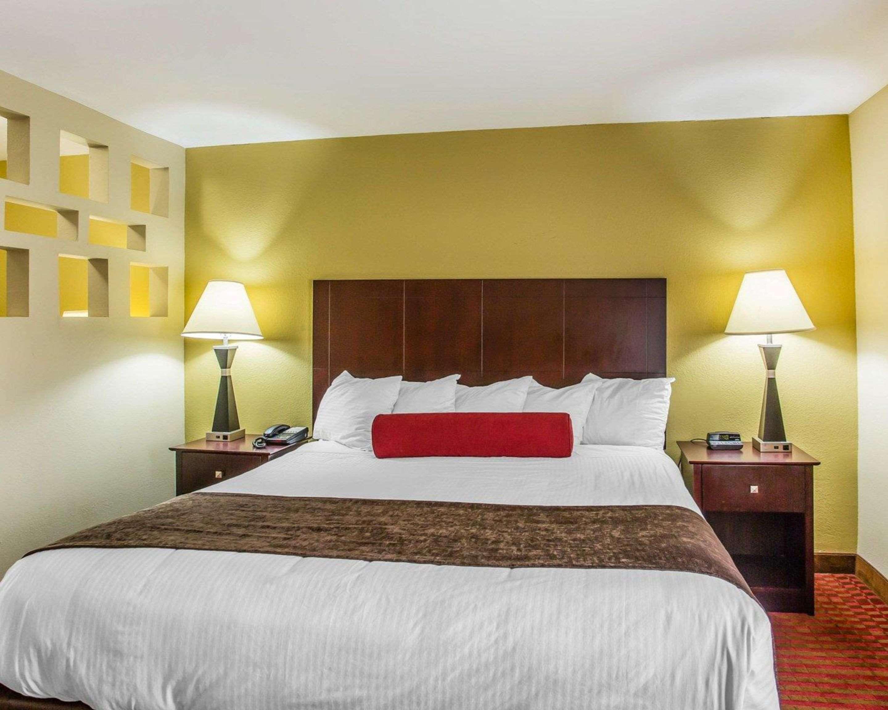 Quality Suites Nashville Airport Екстер'єр фото