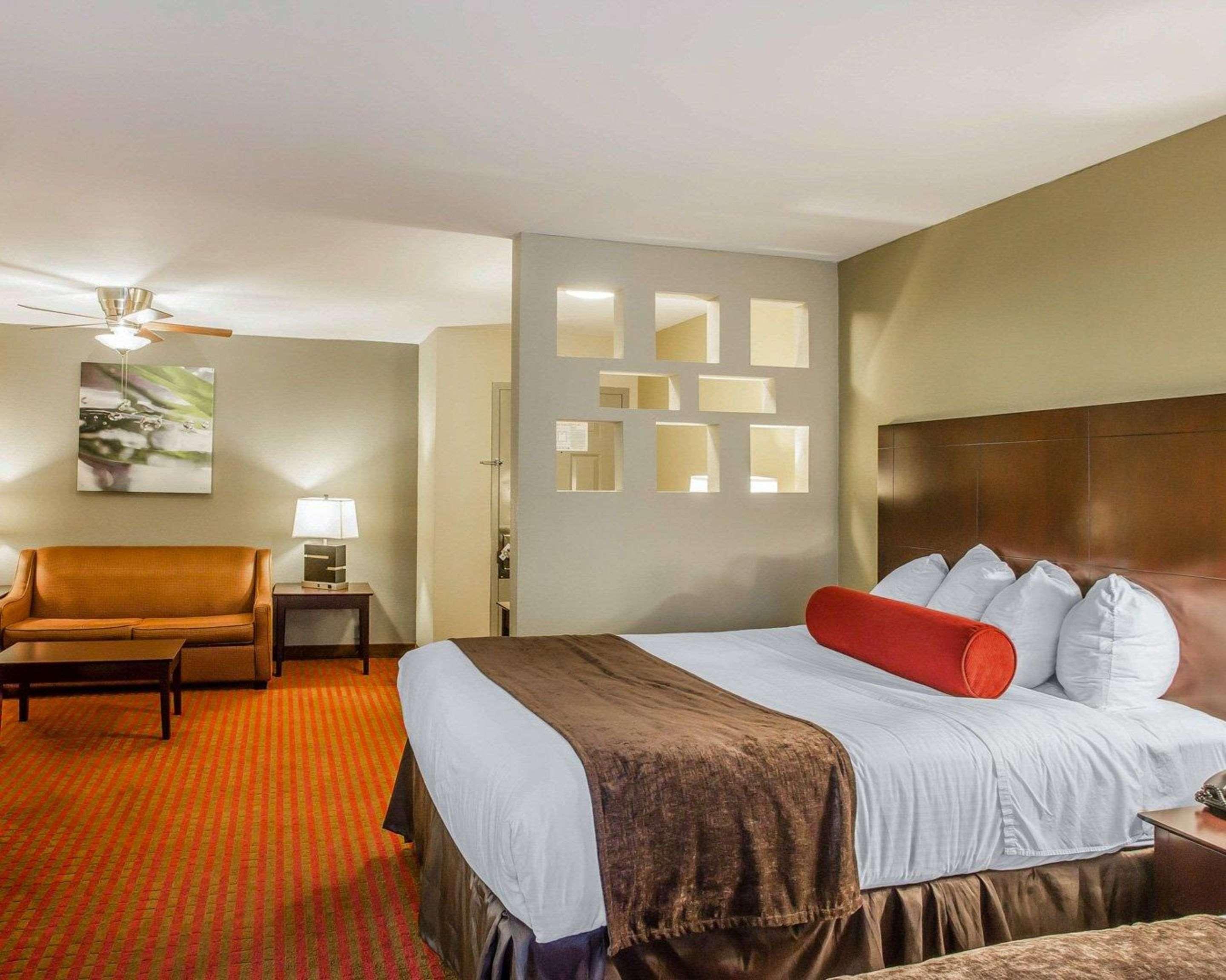 Quality Suites Nashville Airport Екстер'єр фото