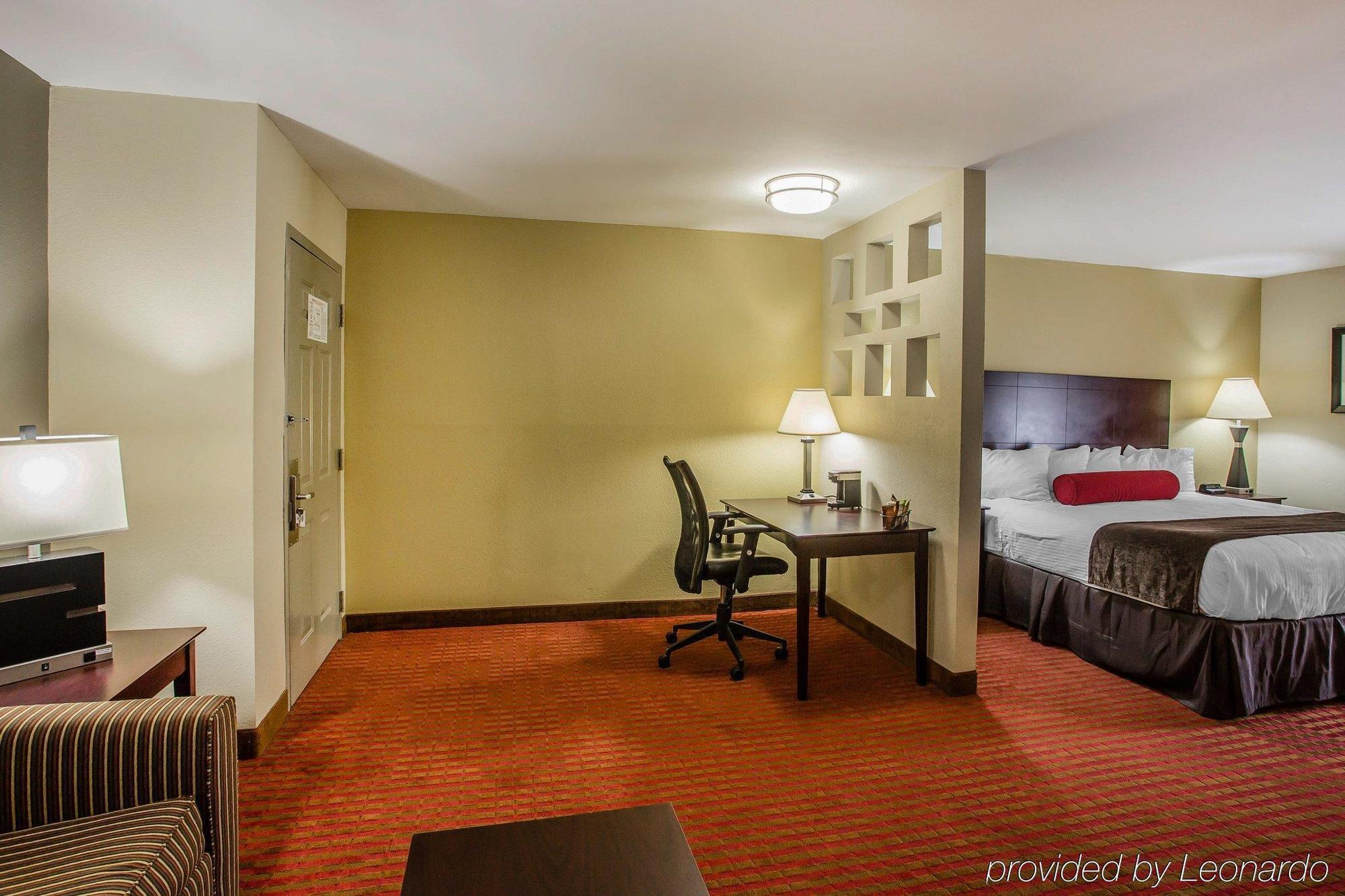 Quality Suites Nashville Airport Екстер'єр фото