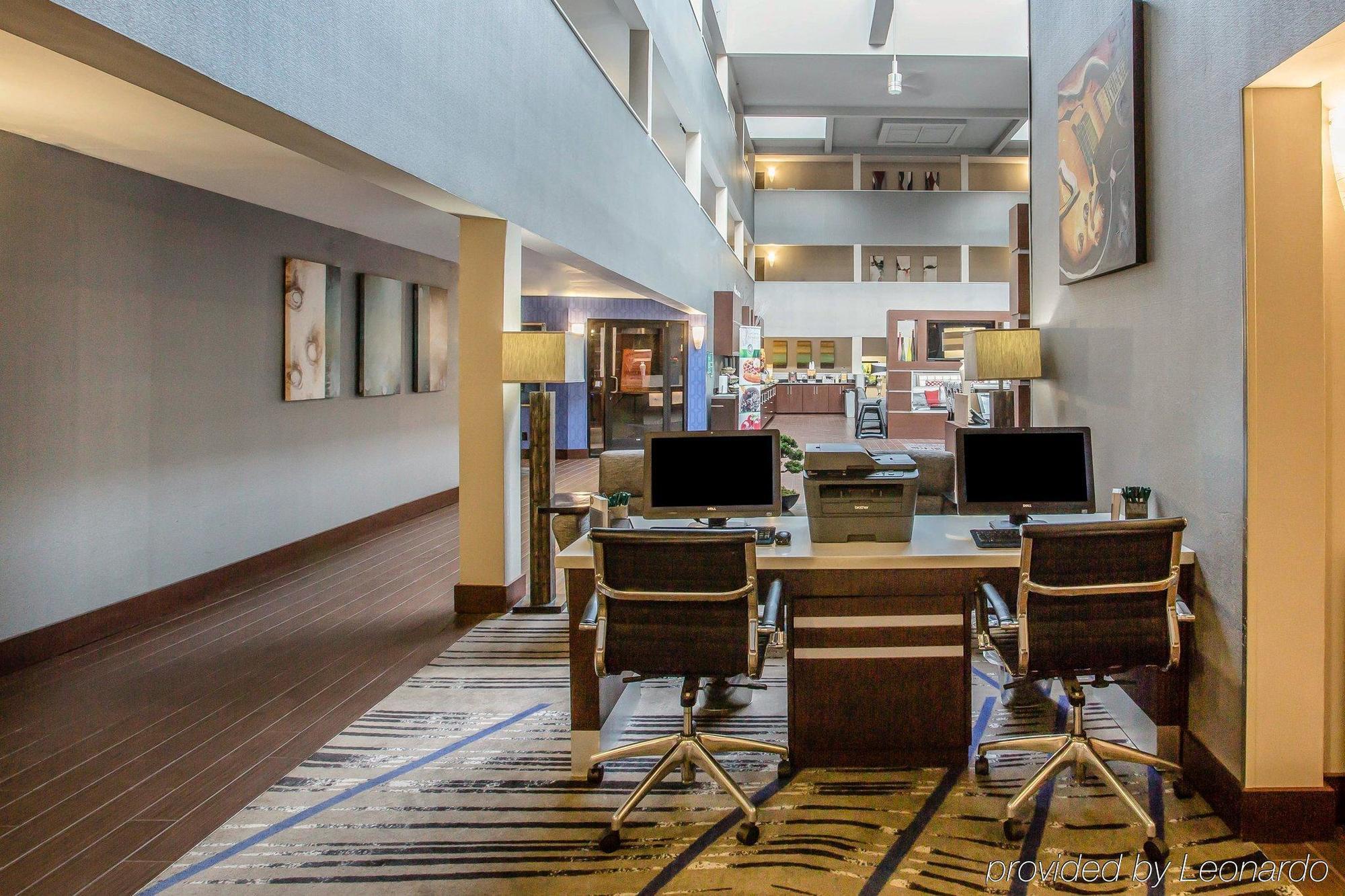 Quality Suites Nashville Airport Екстер'єр фото
